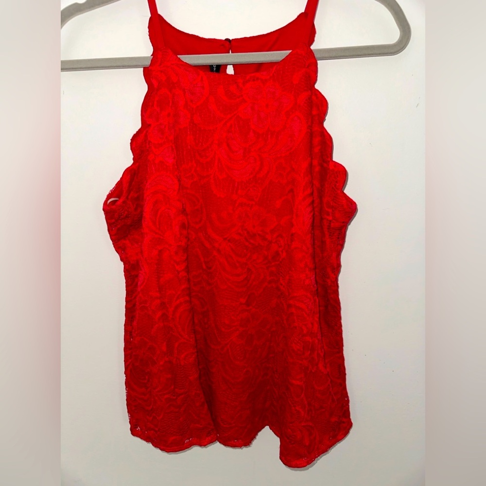 Fortune + Ivy scalloped edge, double lined, red lace halter top, size Small NWT